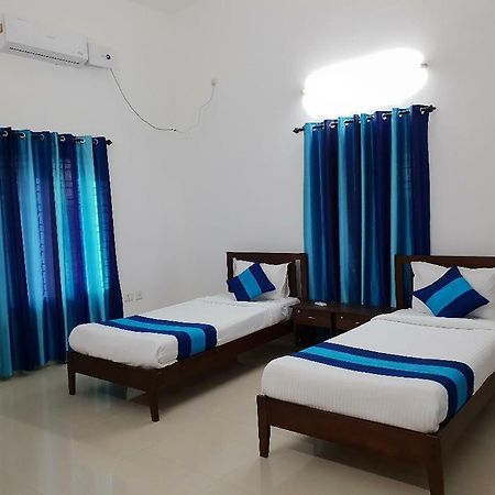 Kohinoor Hotel Alwaye Kültér fotó