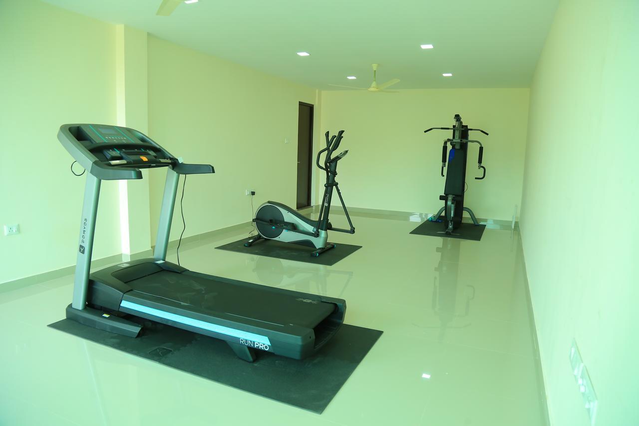 Kohinoor Hotel Alwaye Kültér fotó